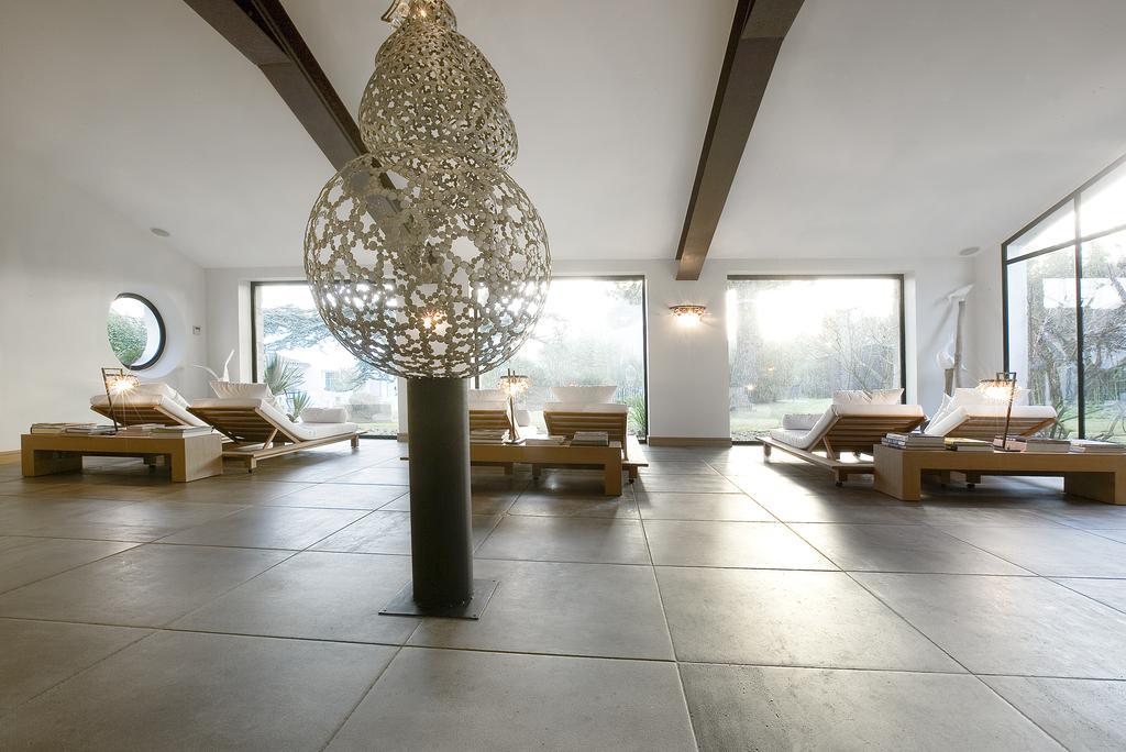 Le Clos Saint-Martin Hotel & Spa Zewnętrze zdjęcie