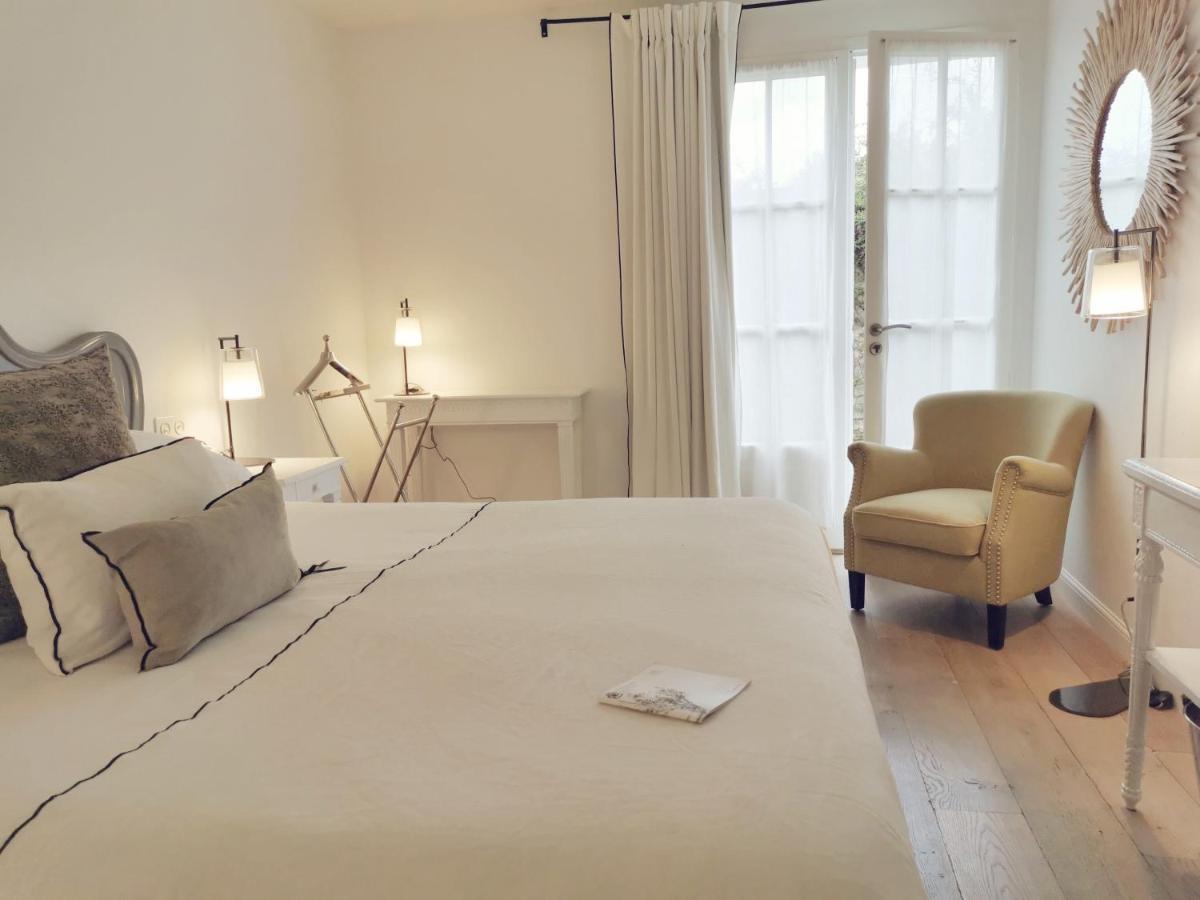 Le Clos Saint-Martin Hotel & Spa Zewnętrze zdjęcie